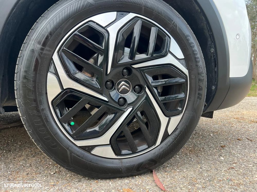 Citroën C4 1.2 PureTech Shine - 26