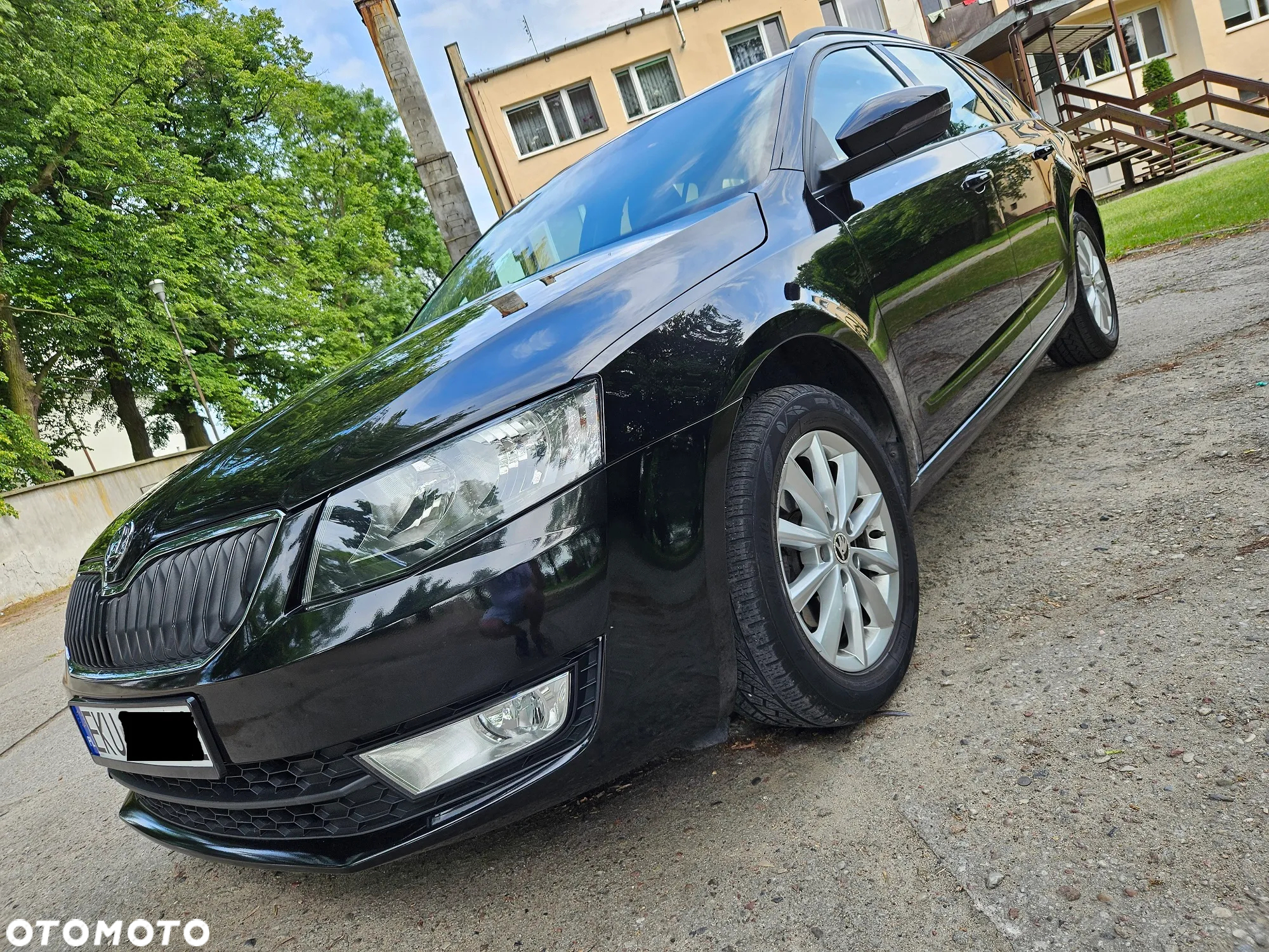 Skoda Octavia Combi 1.6 TDI (Green tec) DSG Style - 10