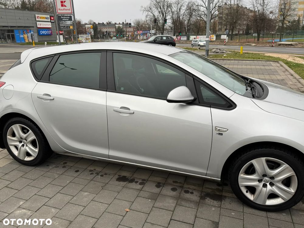 Opel Astra 1.4 T Edition 150 - 21