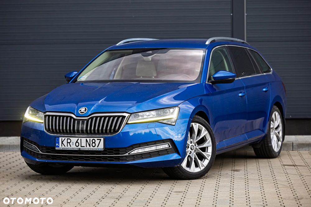 Skoda Superb 2.0 TDI SCR Style DSG - 4