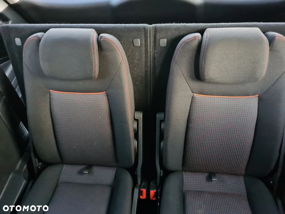 Ford S-Max 1.6 EcoBoost Titanium - 33