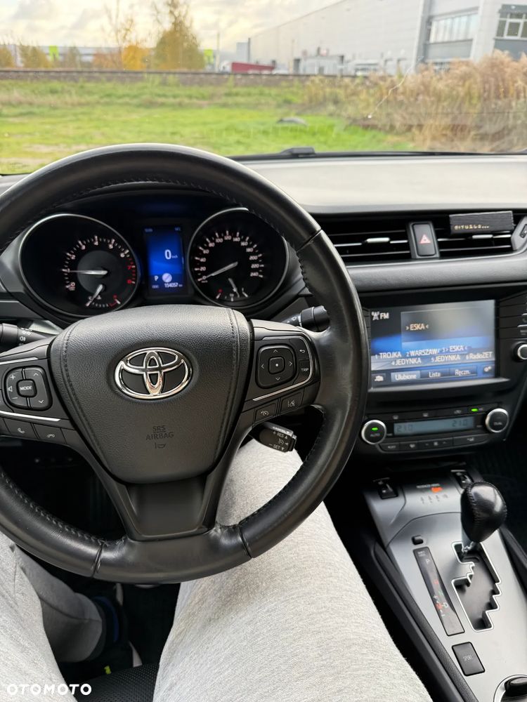 Toyota Avensis 2.0 Prestige MS - 11