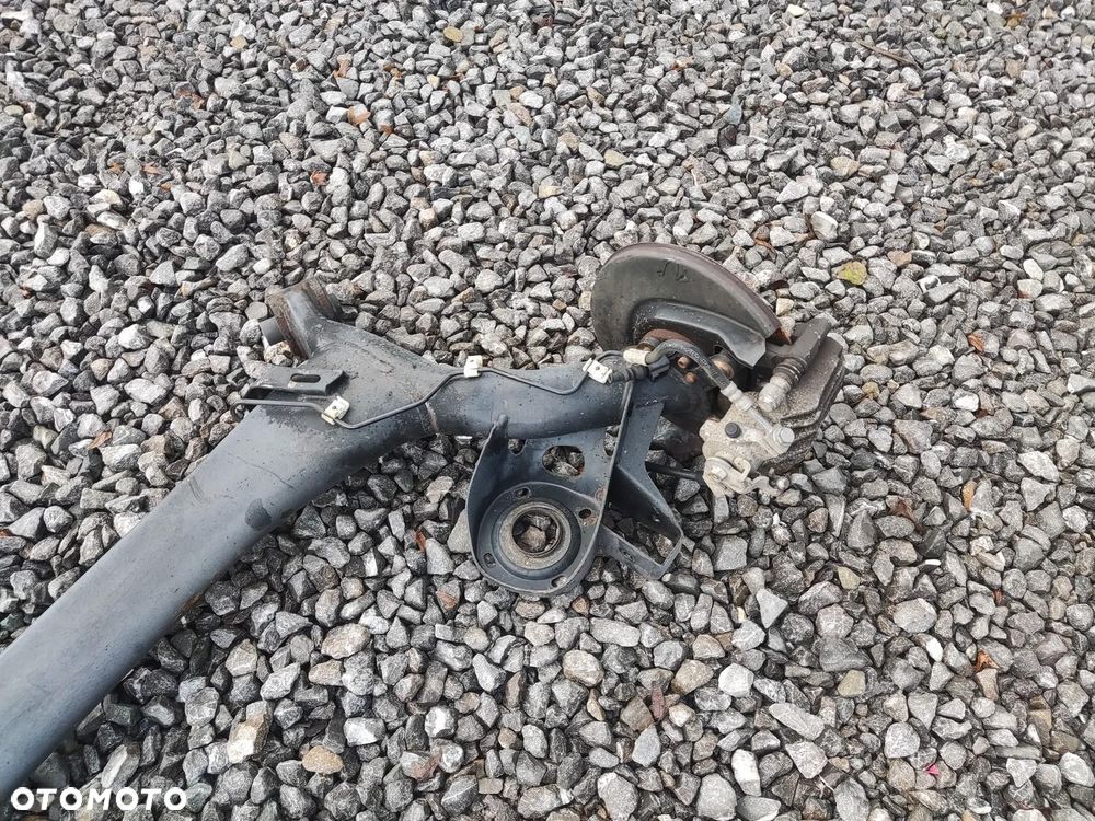 BELKA OŚ OŚKA TYŁ TYLNA KOMPLETNA AUDI A1 I 8X 2010-2018 - 4