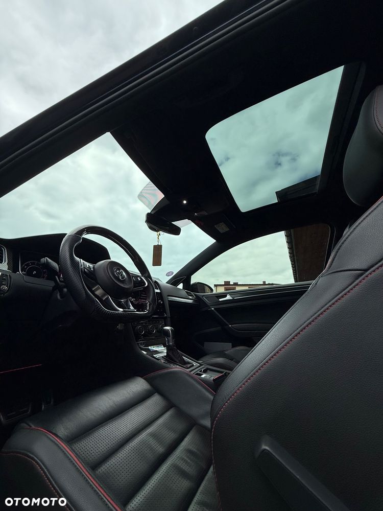 Volkswagen Golf GTI (BlueMotion Technology) DSG - 9