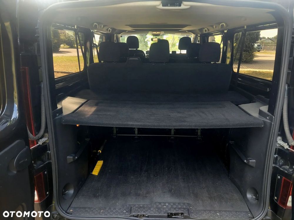 Renault Trafic - 13