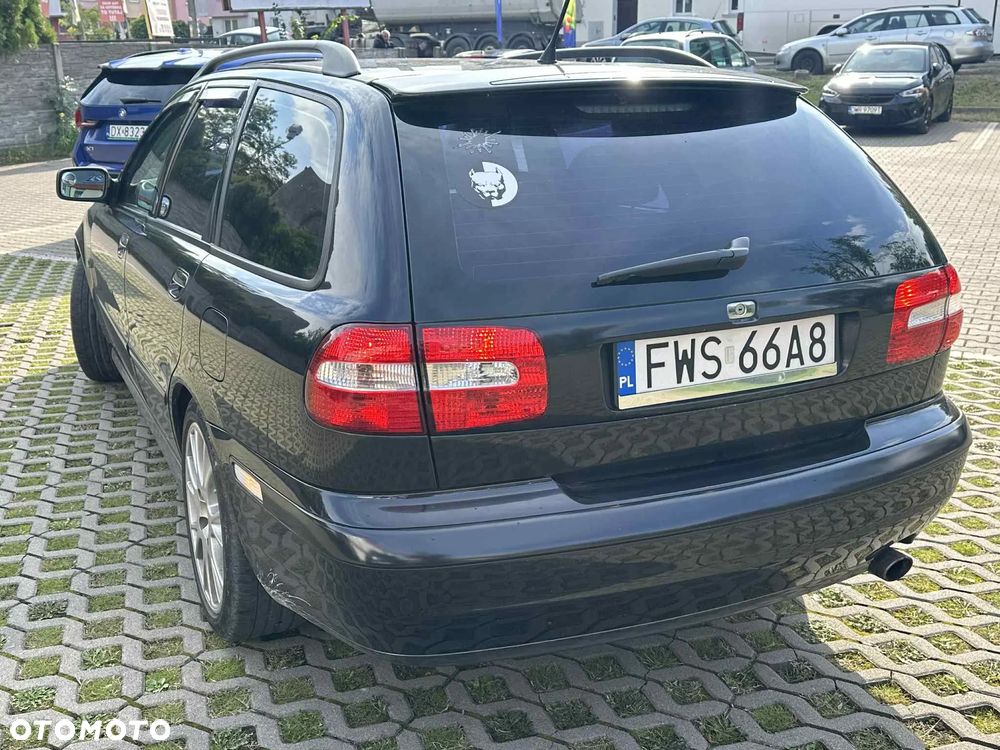 Volvo V40 - 2