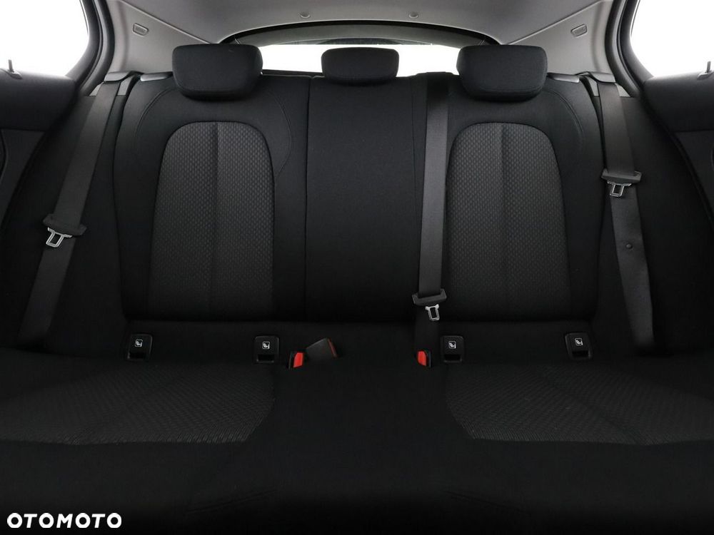 BMW Seria 1 118d Advantage - 19