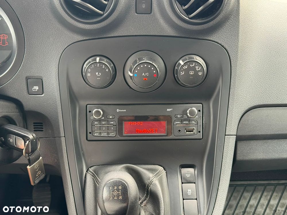 Mercedes-Benz Citan - 12