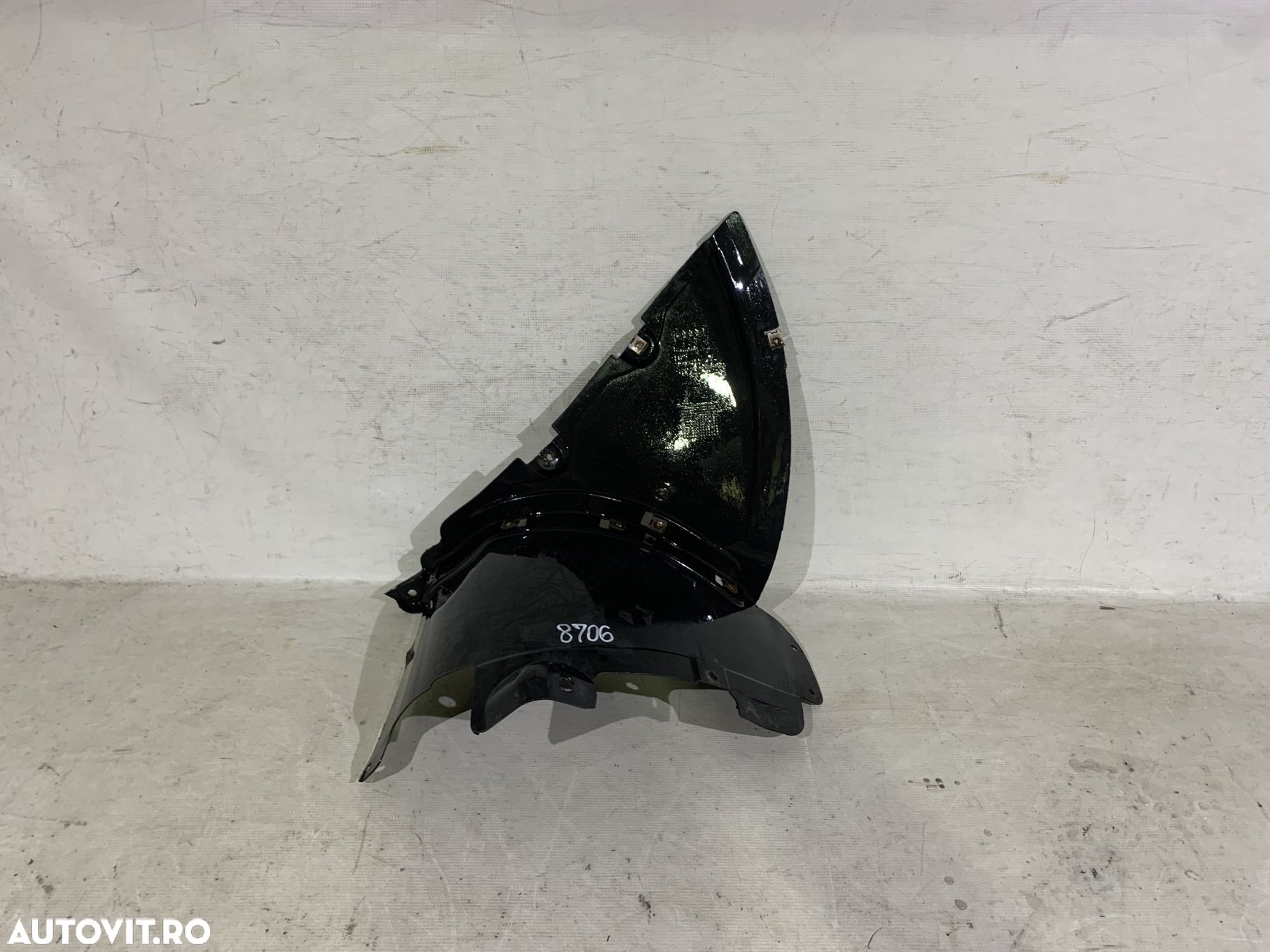 Aparatoare noroi dreapta fata, Audi TT, 2006, 2007, 2008, 2009, 2010, 2011, 2012, 2013, cod origine OE 8J0821192C. - 1