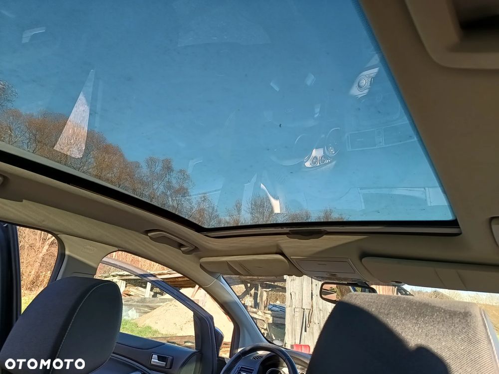 Ford Kuga 2.0 TDCi 4x4 Titanium - 7