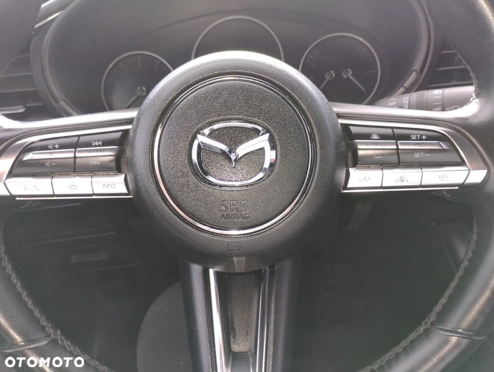 Mazda 3 e-SKYACTIV-G 150 M HYBRID EXCLUSIVE-LINE - 13