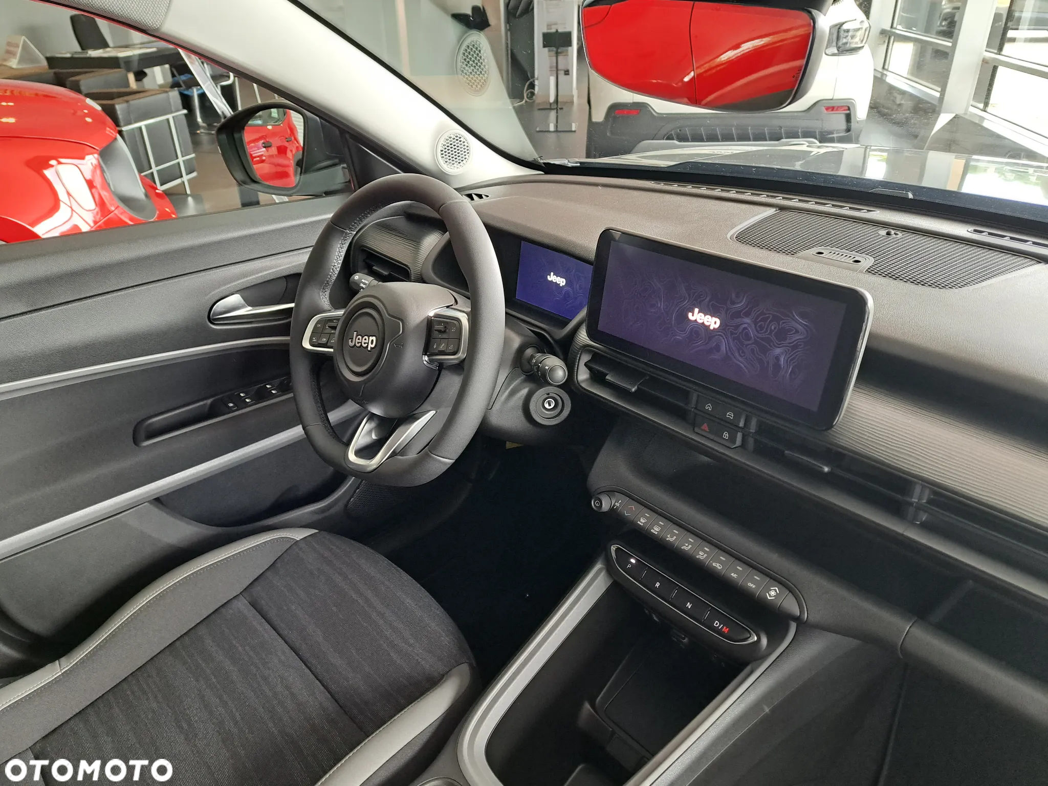 Jeep Avenger 1.2 T3 mHEV Longitude FWD eDCT6 - 9