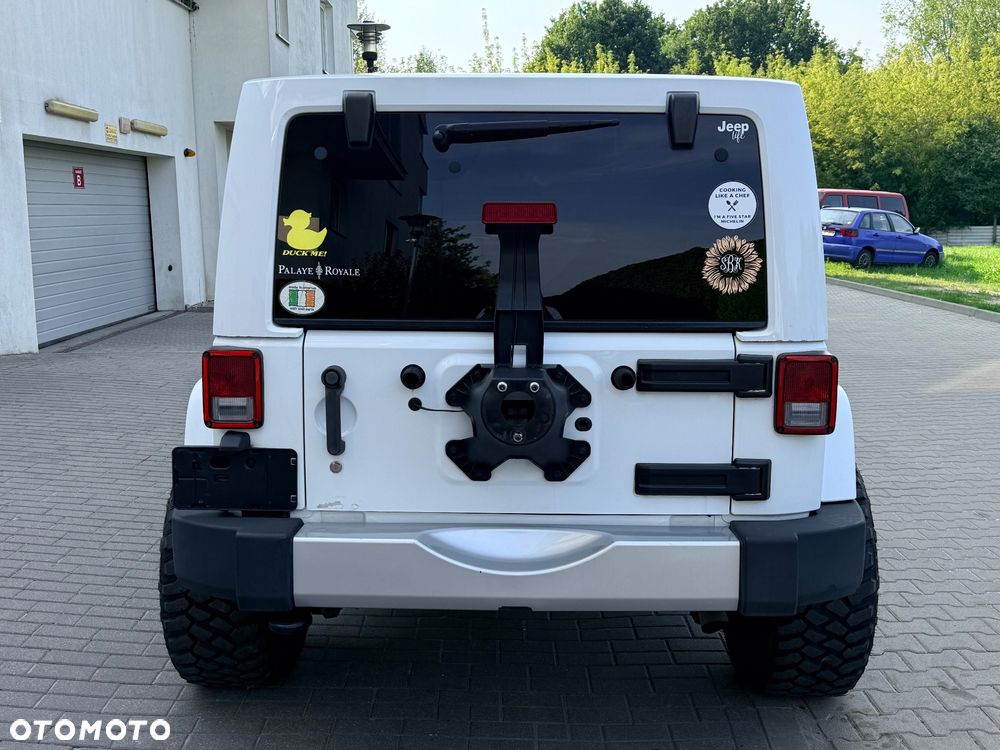 Jeep Wrangler 3.6 Unlim Sahara - 3