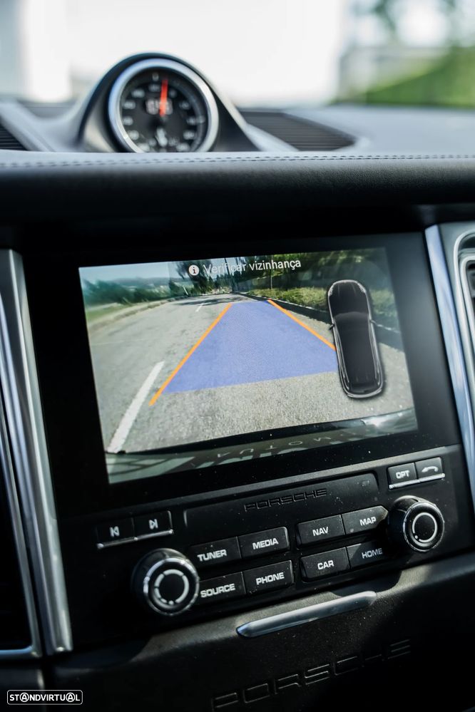 Porsche Macan S - 33