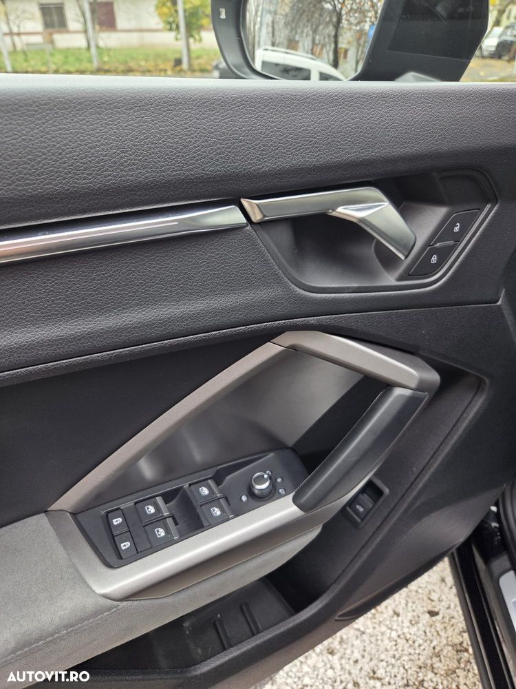 Audi Q3 2.0 40 TFSI S tronic quattro Advanced - 27