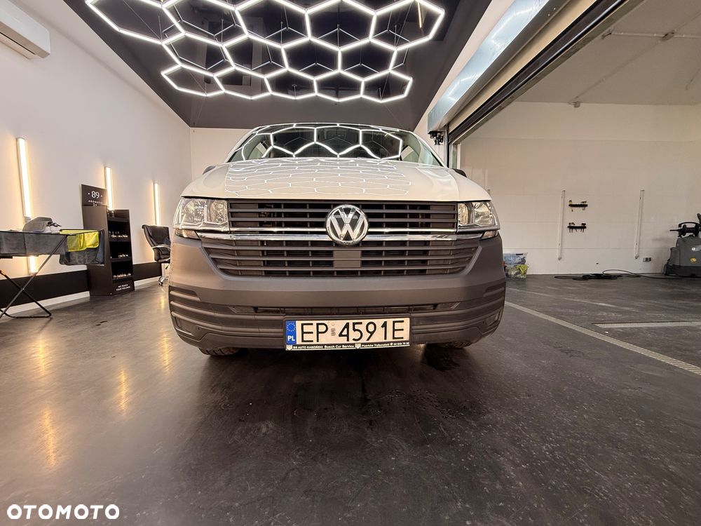 Volkswagen Transporter - 3