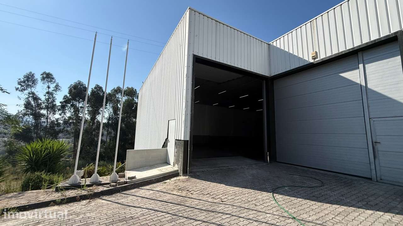 Armazém para Arrendamento – Nespereira, Guimarães - Grande imagem: 2/11