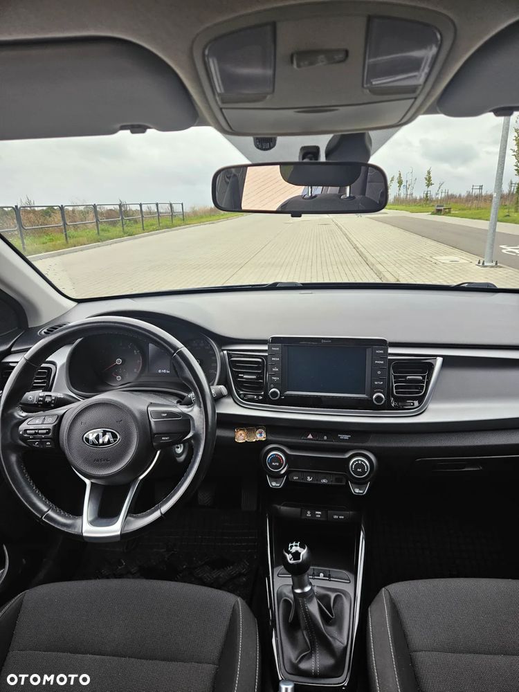 Kia Rio 1.2 L - 7