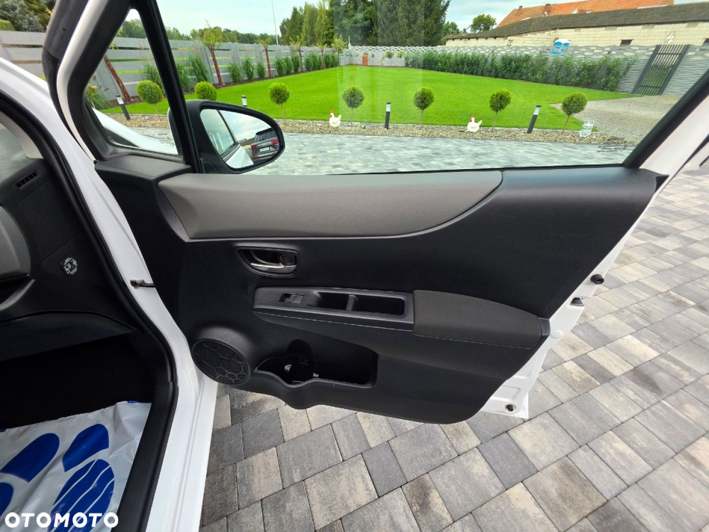 Toyota Yaris - 20
