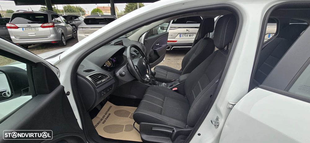 Renault Mégane Sport Tourer 1.5 dCi Dynamique S SS - 6