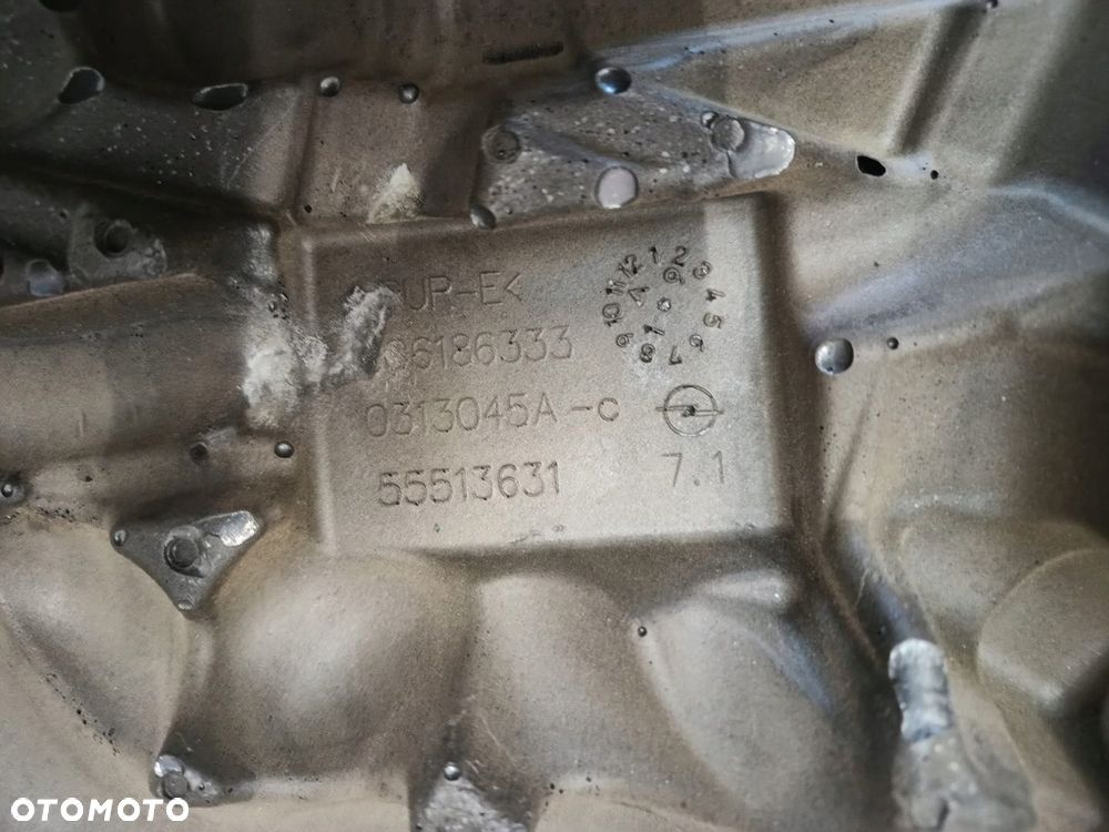 OPEL ASTRA K LIFT GÓRNA OSŁONA SILNIKA 1.5 DIESEL 55513631 - 2