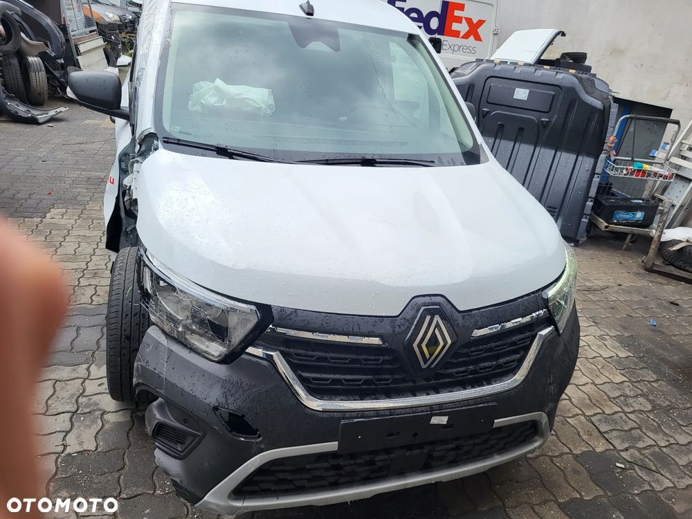 Renault KANGOO 745 km !!! - 9
