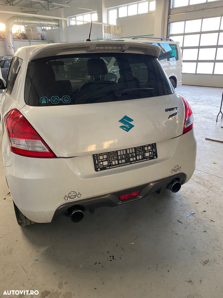 Suzuki Swift Sport 1.6 VVT Sport - 4