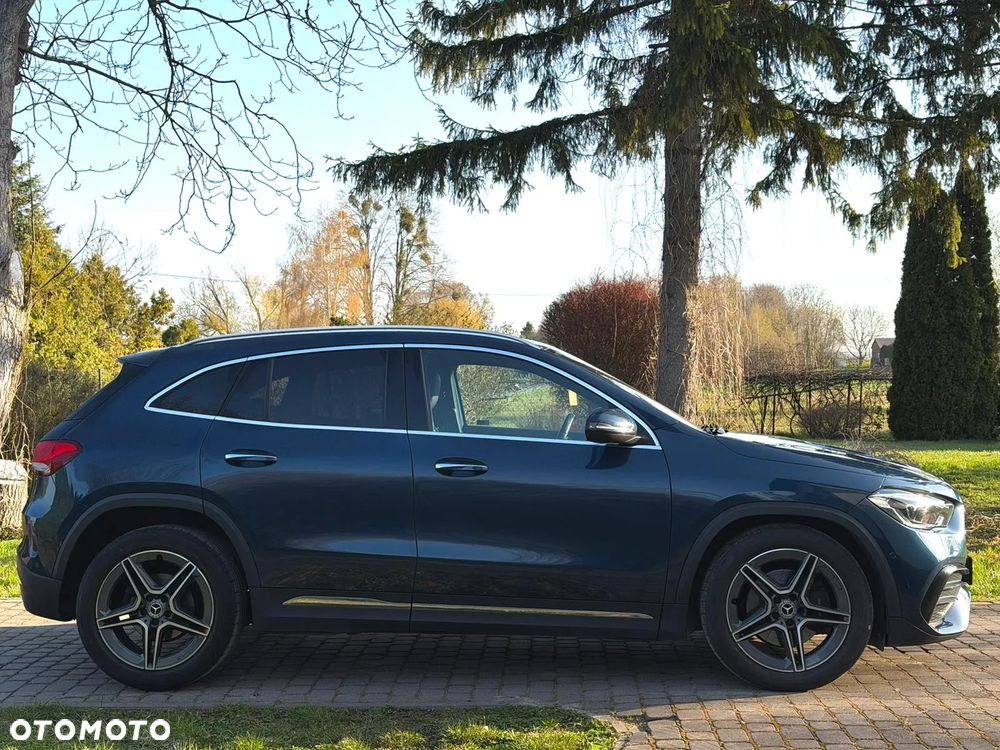 Mercedes-Benz GLA 200 AMG Line - 12