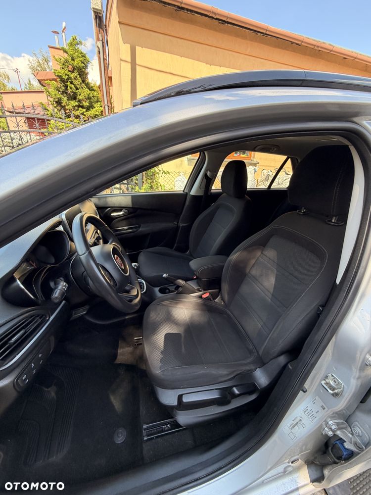 Fiat Tipo 1.4 T-Jet 16v Lounge - 15