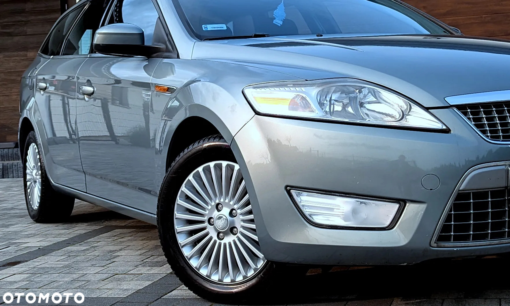 Ford Mondeo 2.0 Platinium X - 24