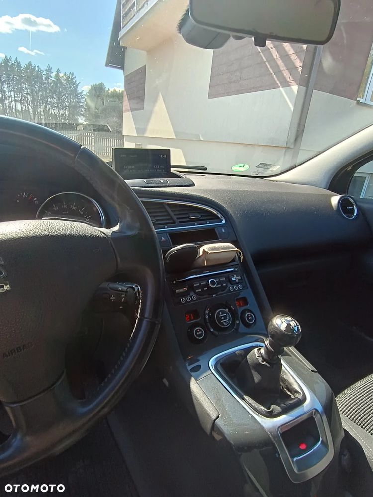 Peugeot 5008 2.0 HDi Active - 8