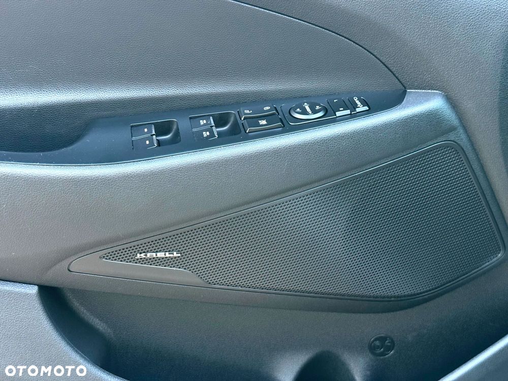 Hyundai Tucson 1.6 CRDi Comfort 2WD - 25