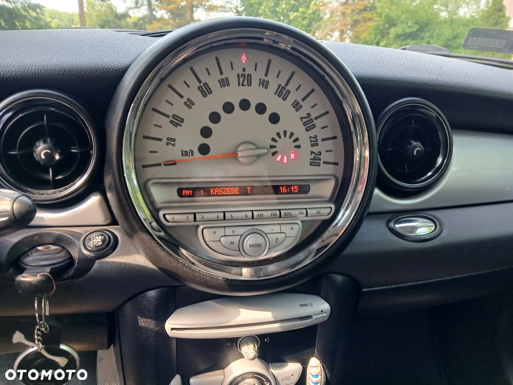 MINI Clubman - 14