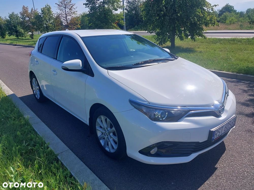 Toyota Auris 1.33 VVT-i Premium - 8