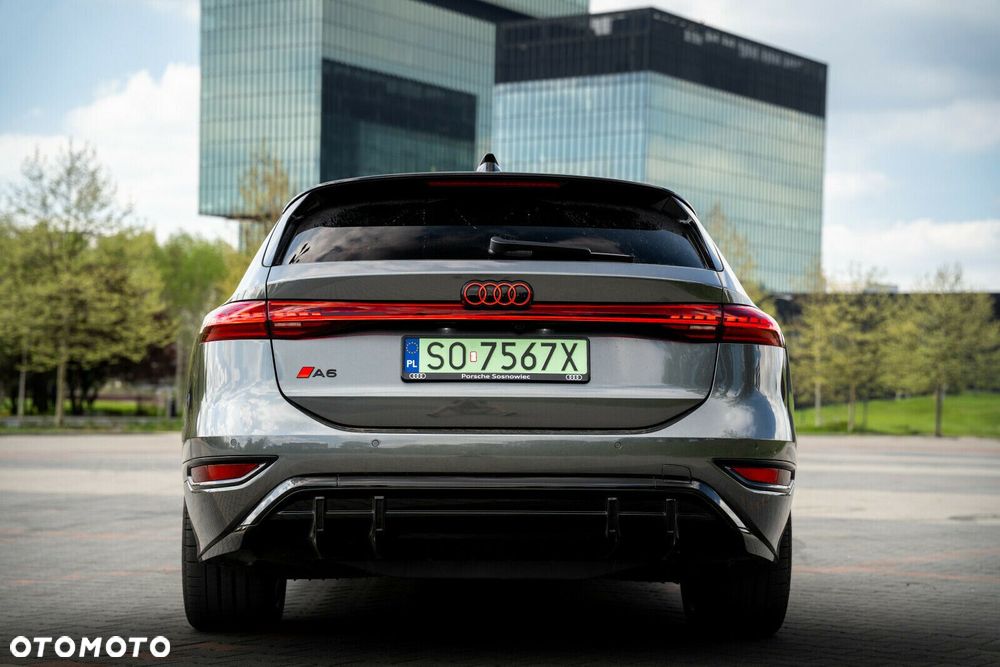Audi A6 Sportback e-tron - 12