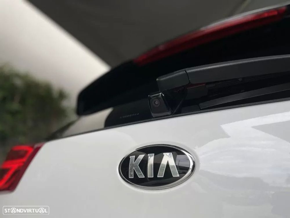 Kia e-Niro 64kWh - 11