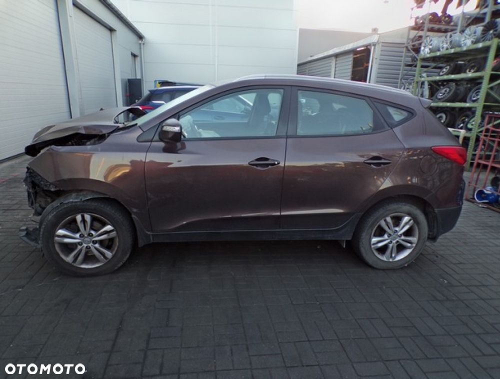 Części - Hyundai IX35 2.0 16V 163 KM 4X4 11R - 1