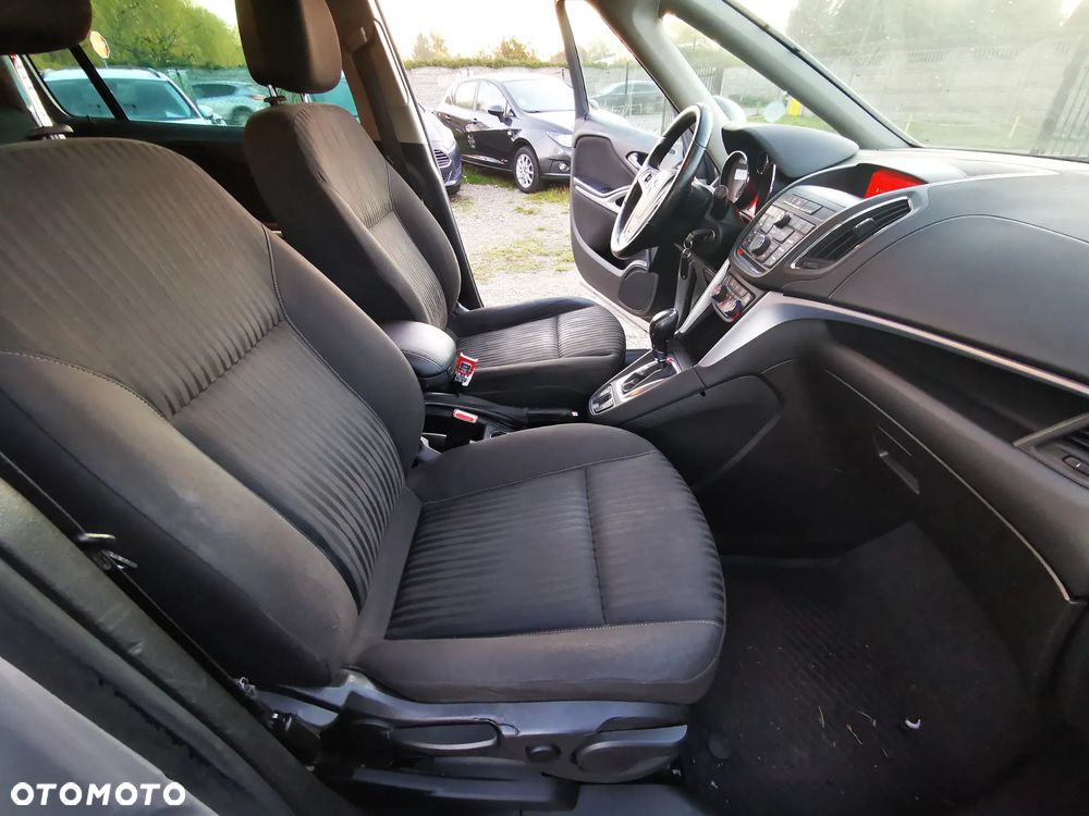 Opel Zafira 2.0 D (CDTI) Automatik Innovation - 13