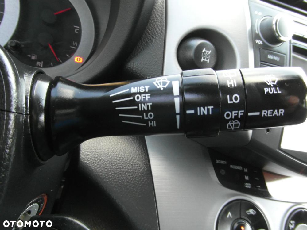 Toyota RAV4 2.0 VVT-i Sol - 23