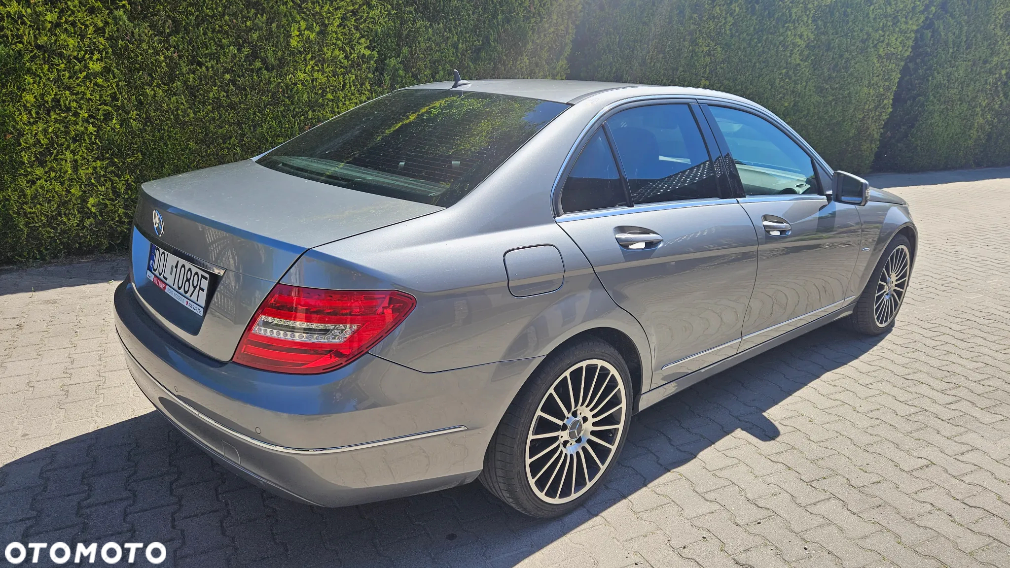 Mercedes-Benz Klasa C 180 CGI Automatik BlueEFFICIENCY Avantgarde - 6