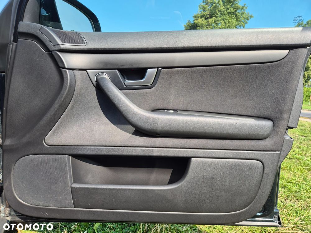 Audi A4 Avant 2.0 TDI - 21