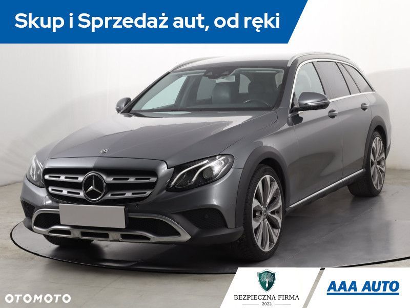 Mercedes-Benz Klasa E - 3