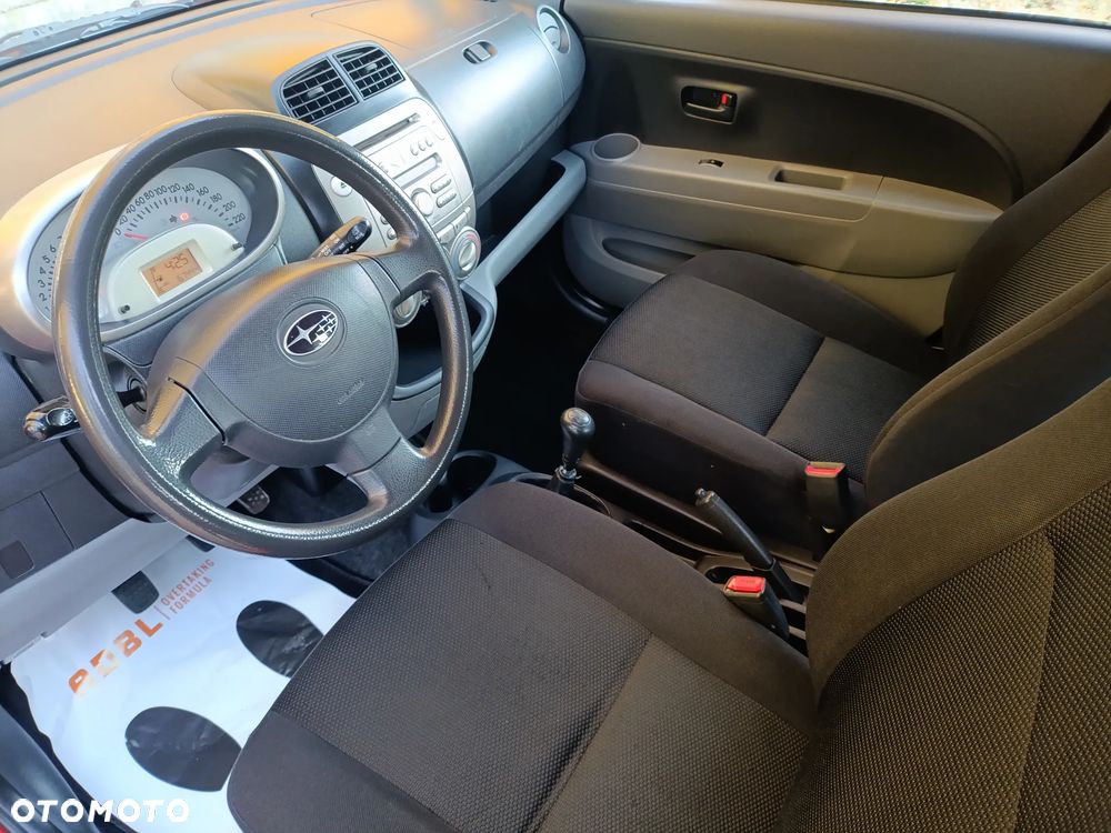 Subaru Justy 2010 photo 2