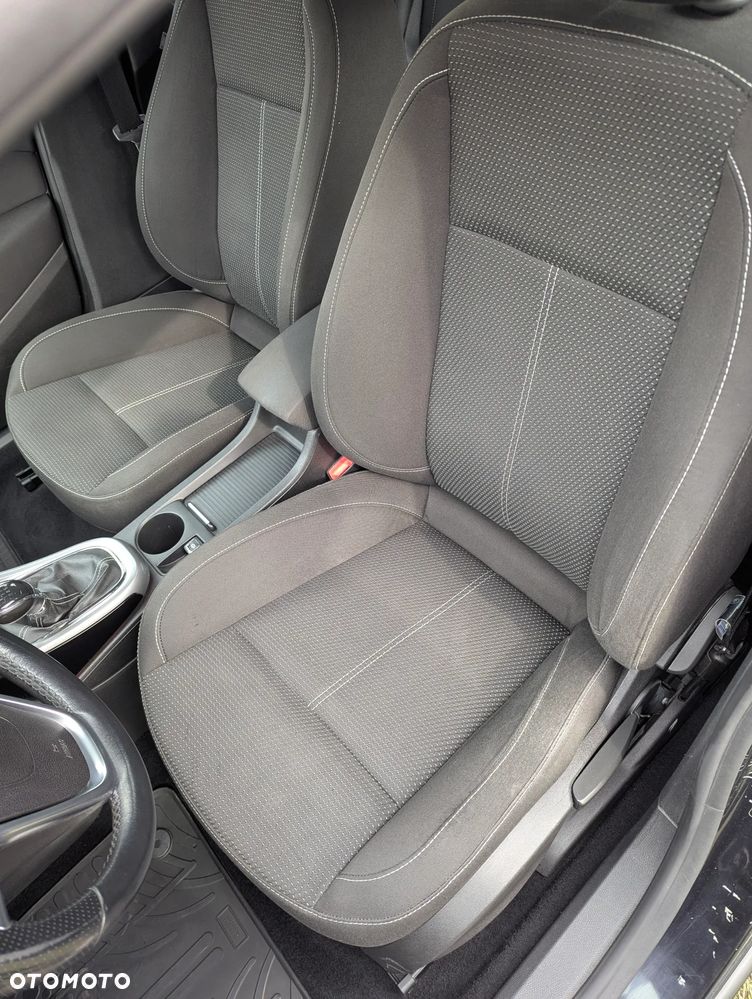 Opel Astra 1.4 Turbo Sport - 21