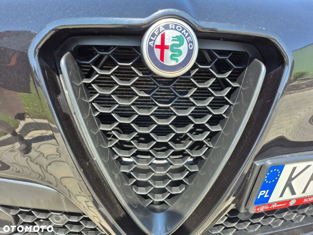 Alfa Romeo Stelvio 2.0 Turbo B-Tech Edition Q4 - 10