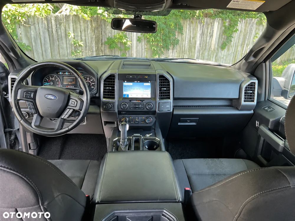 Ford F150 - 12