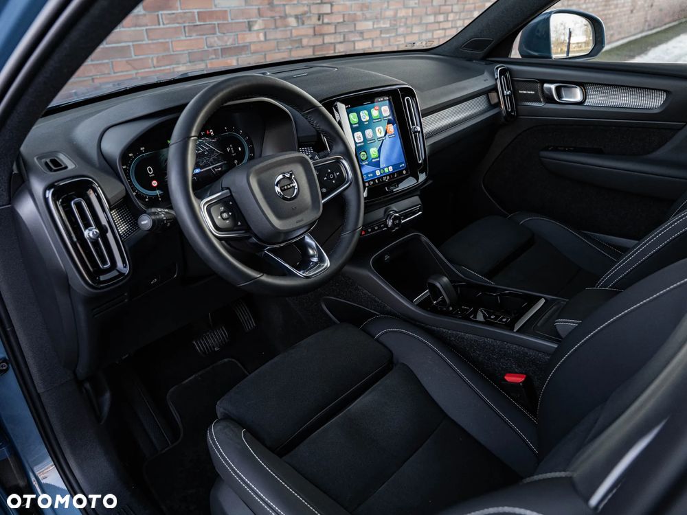 Volvo XC 40 B4 B AWD Geartronic RDesign - 21