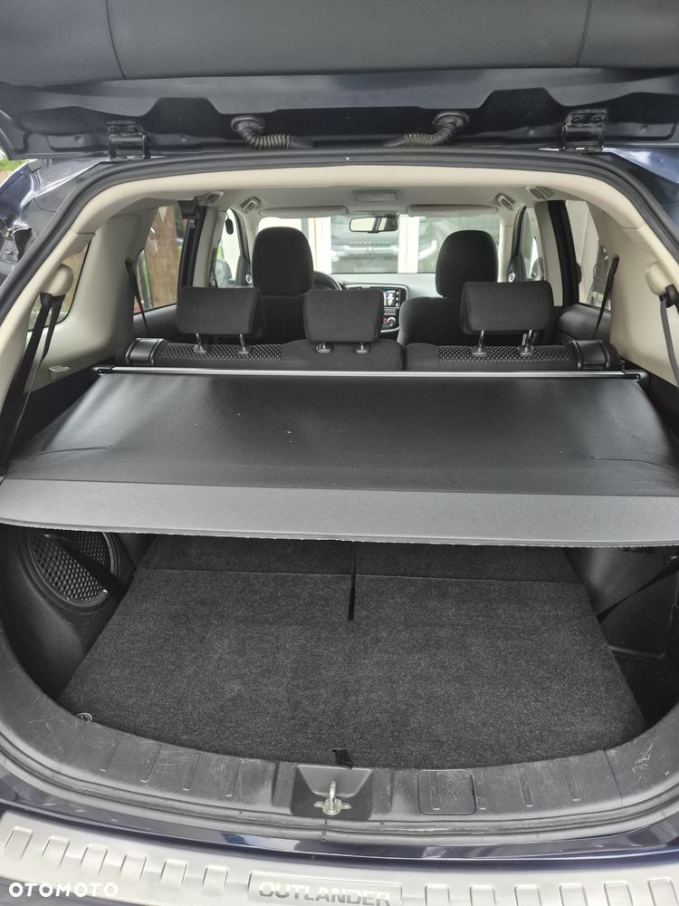 Mitsubishi Outlander 2.0 Intense + SDA 4WD CVT - 12