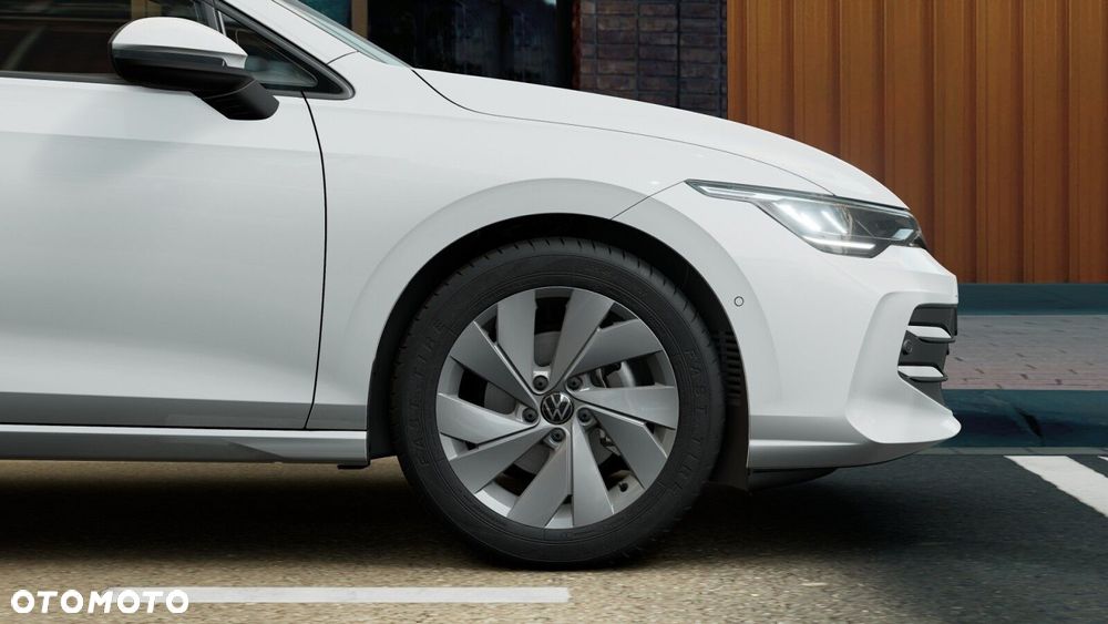 Volkswagen Golf - 10