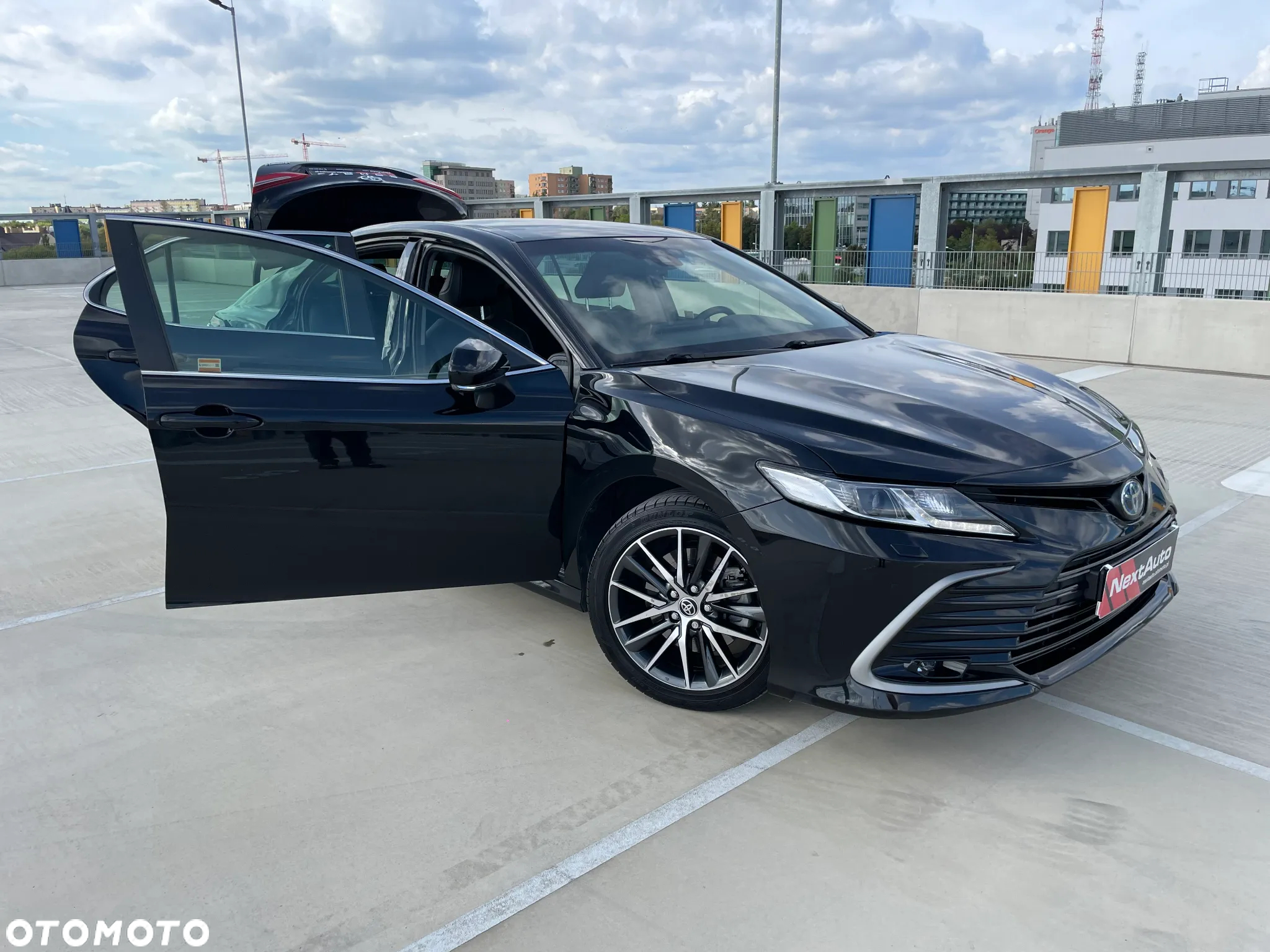Toyota Camry 2.5 Hybrid Prestige CVT - 9